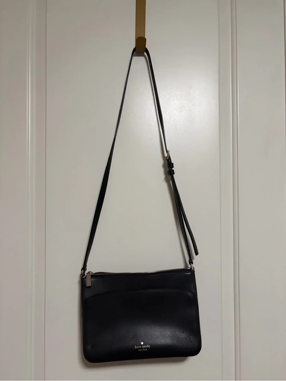 ♠️ kate spade NY Adel Medium Black Leather Crossbody ♠️ Spade Charm♠️